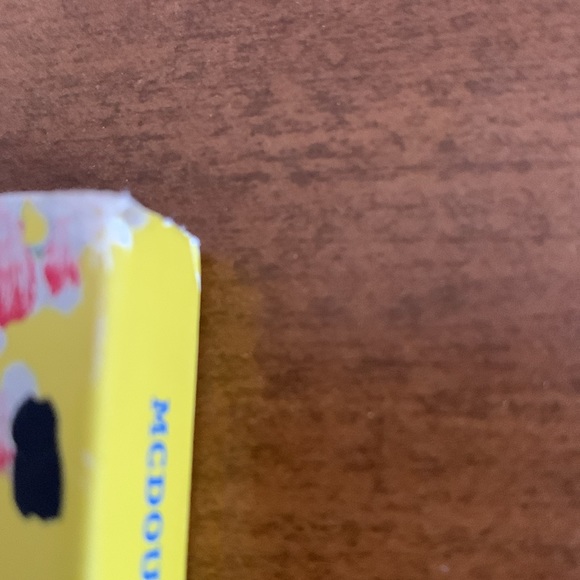 Maud Lewis Book - Picture 5 of 5